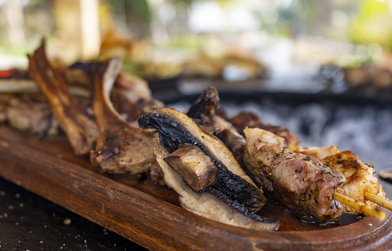 entdecken sie die vielfältigen aromen und gesunden zutaten der mediterranen küche – von frischem olivenöl bis hin zu aromatischen kräutern und meeresfrüchten.