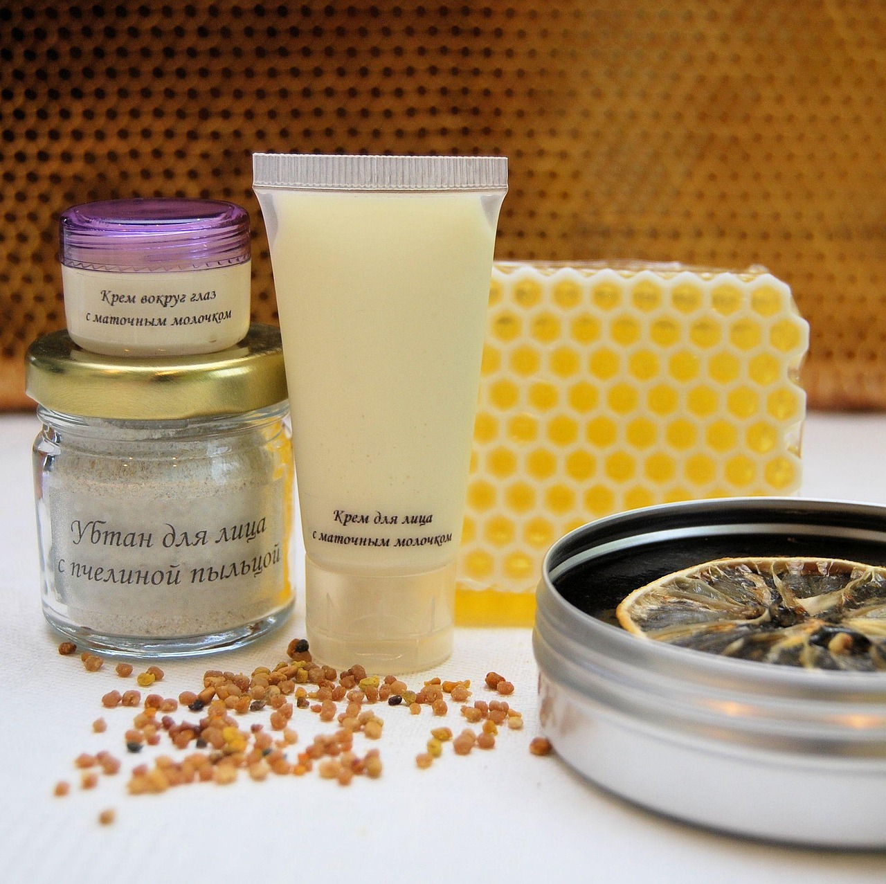 entdecken sie die unverzichtbaren essentials, die ihren alltag bereichern. von mode über wohnaccessoires bis hin zu kleidungsstücken – finden sie die perfekte auswahl an zeitlosen und funktionalen produkten, die stil und komfort vereinen.